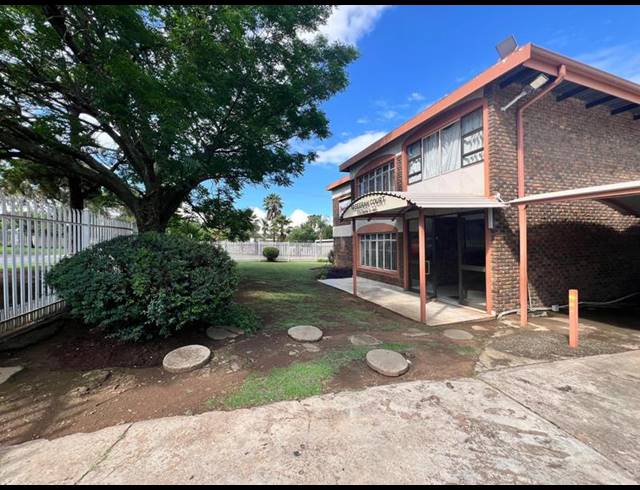 2 BEDROOM PROPERTY TO RENT IN ERASMIA